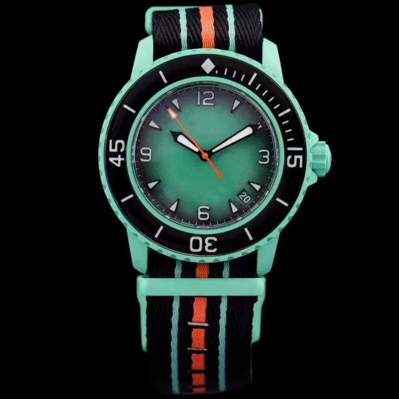 Watch designer watches Men's fashion quartz electronic multi-color style sapphire glass waterproof 41MM hot selling mens watch