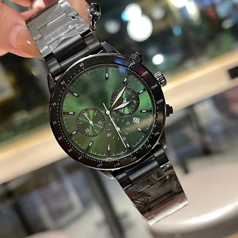 Luxury men's watch multifunctional second hand, quartz movement, three eye timing, precision steel butterfly buckle, mineral glass mirror