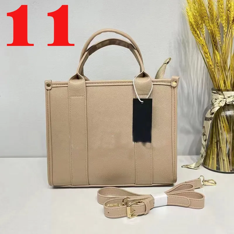 Top Fashion bag Ladies shoulder bag Luxury designer shoulder bag handbag Classic handbag fashion satchel elegant temperament armpit bag retro purse decorative bag